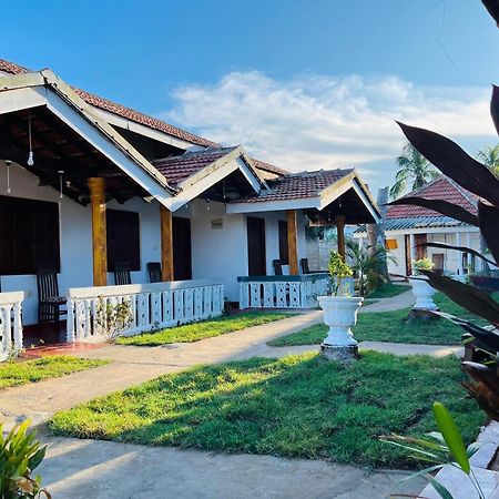 Little Fairy Home B&B Arugam Bay Exterior photo