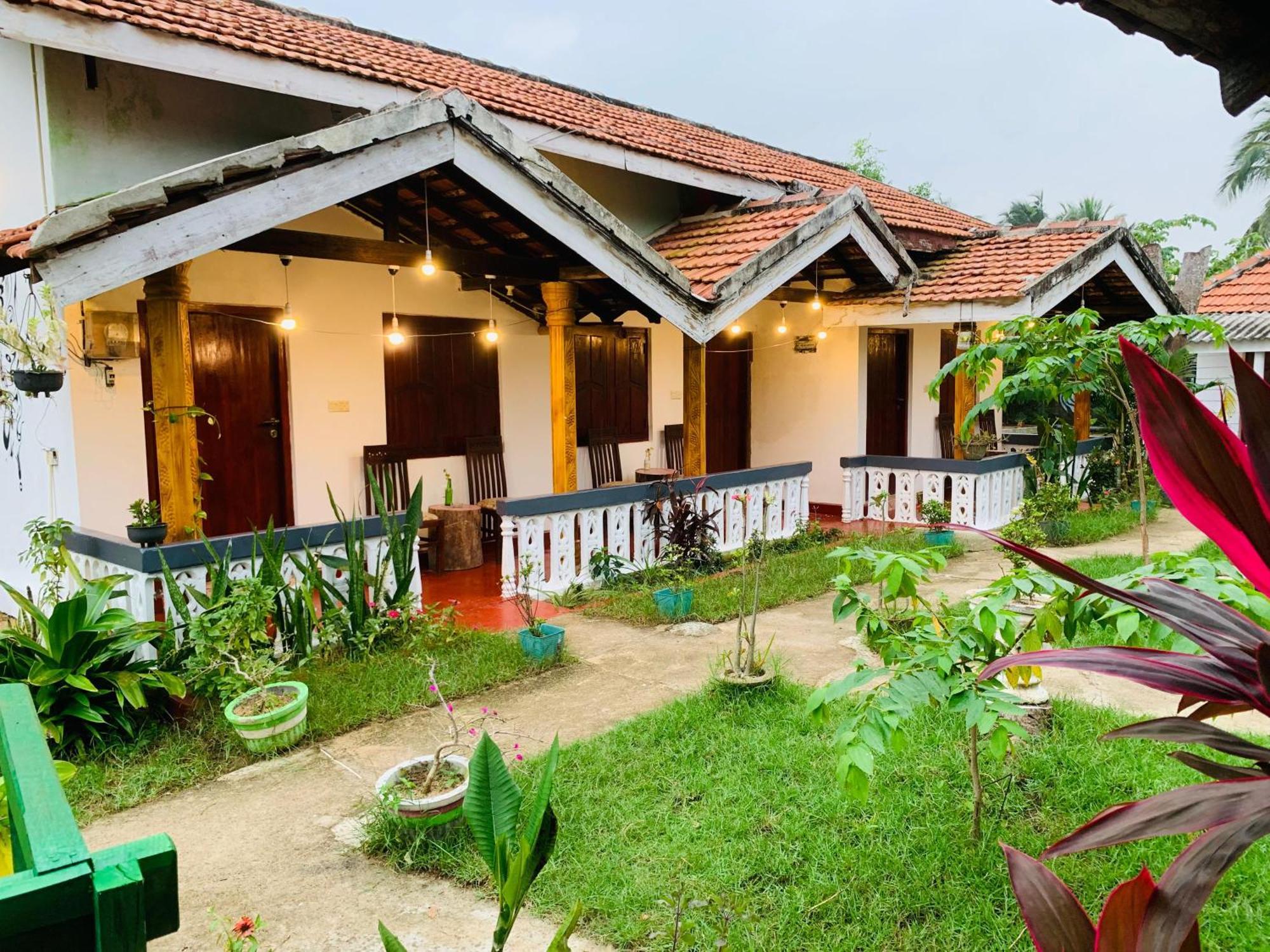 Little Fairy Home B&B Arugam Bay Exterior photo